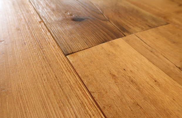 Ván sàn gỗ kém chất lượng ảnh hưởng đến thẩm mỹ