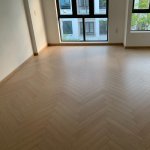 Sàn gỗ xương cá Lamton Herringbone D8270HR Rustic Brushed - 12mm - AC3 - AQ4